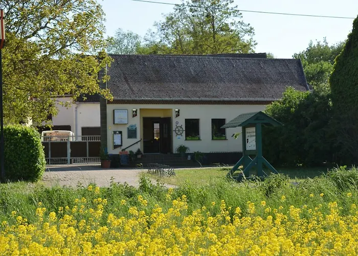 Gaststätte Zum Fährmann Gasthof 3*